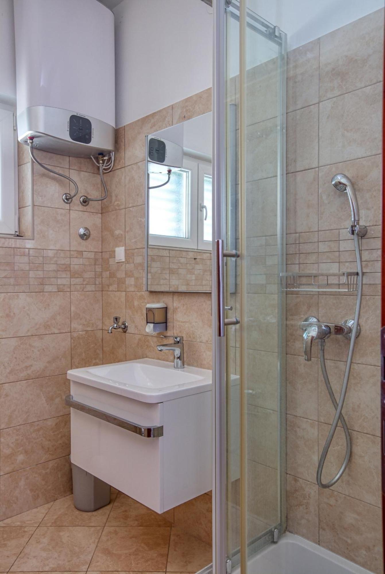 Family Friendly Seaside Apartments Brodarica, Sibenik - 4833 Brodarica  Room photo
