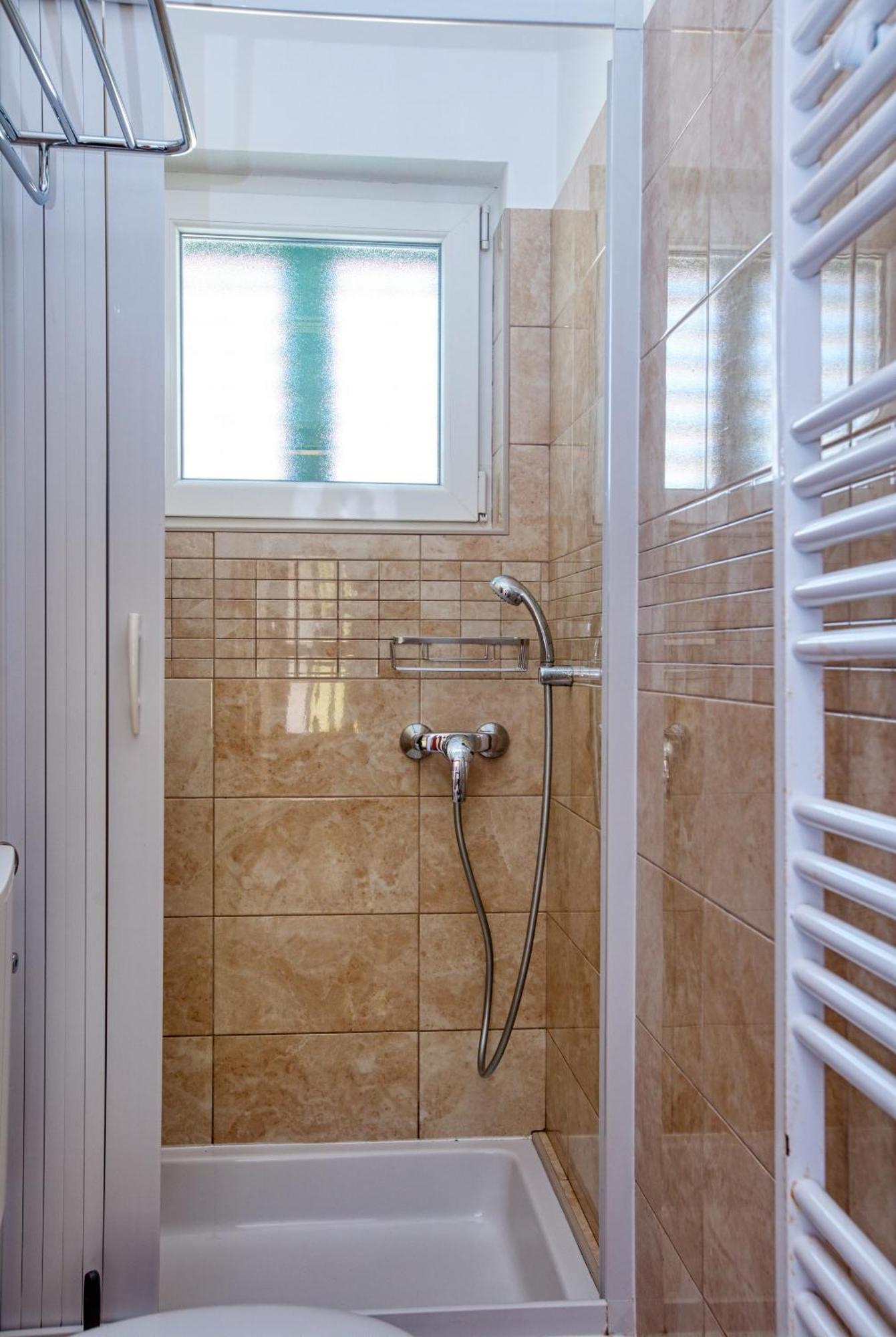 Family Friendly Seaside Apartments Brodarica, Sibenik - 4833 Brodarica  Room photo