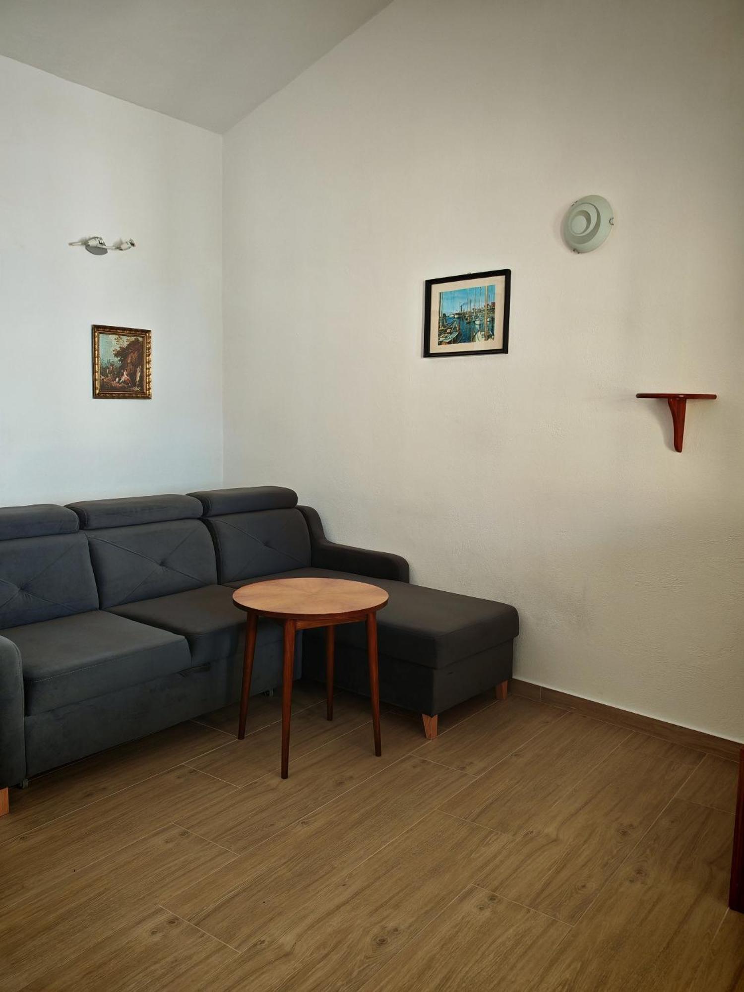 Family Friendly Seaside Apartments Brodarica, Sibenik - 4833 Brodarica  Exterior photo